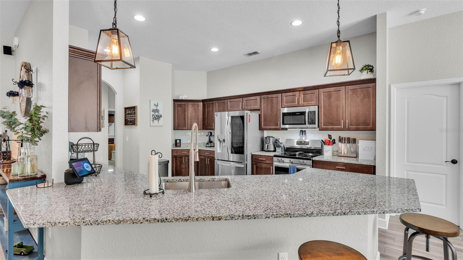 Image 32 of 73 For 308 Kissengen Park Drive