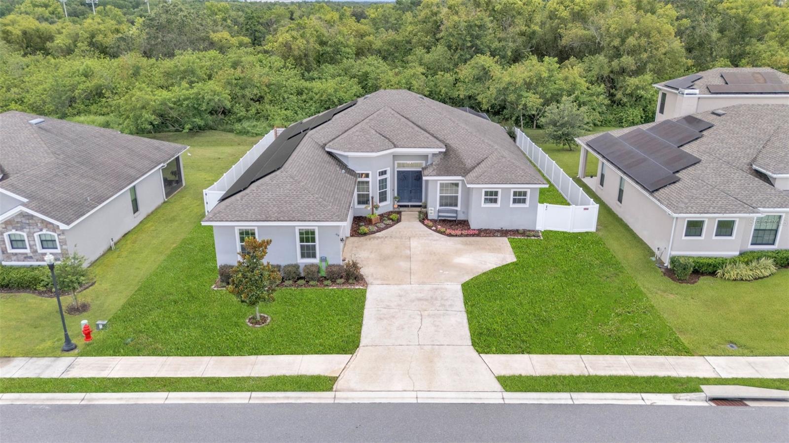 Image 8 of 73 For 308 Kissengen Park Drive