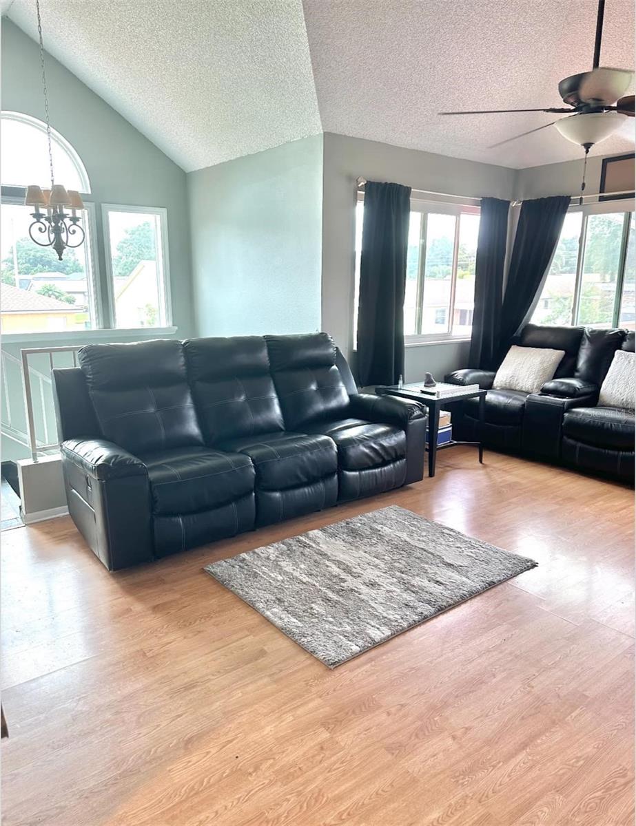 Image 2 of 18 For 7906 Waterview Way 7906