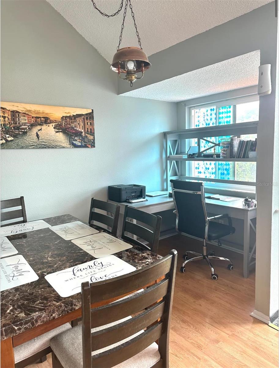 Image 3 of 18 For 7906 Waterview Way 7906