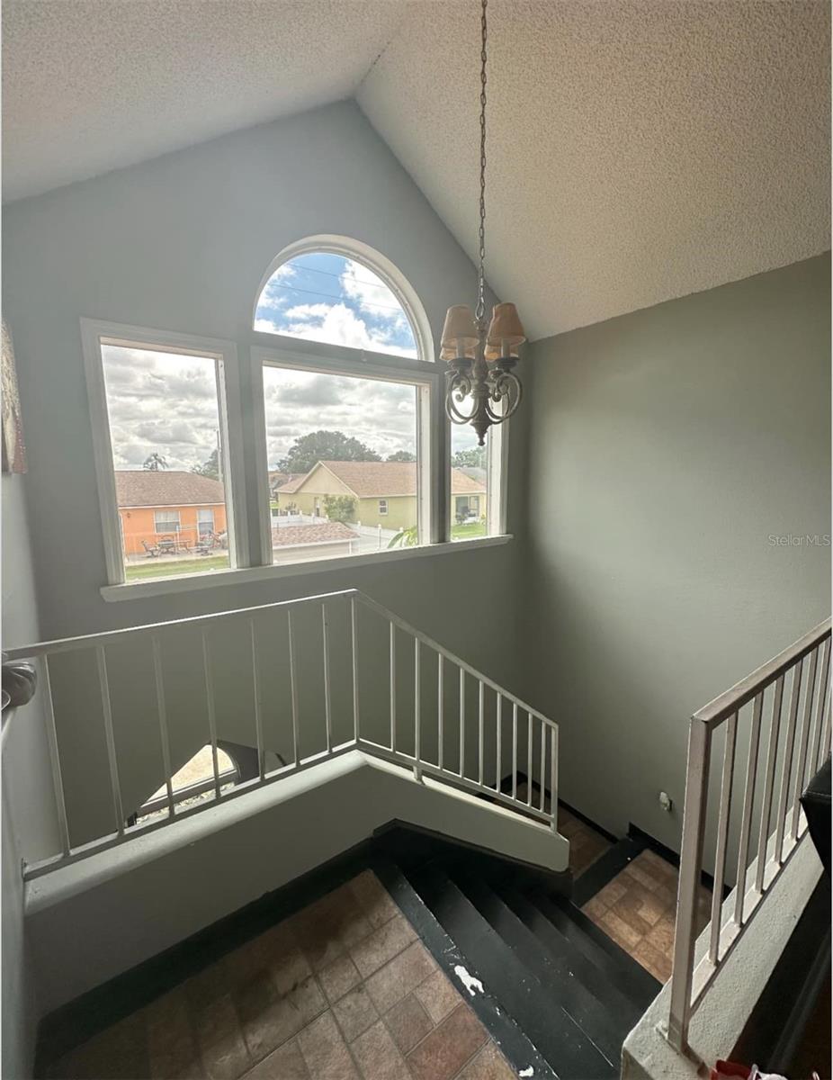 Image 7 of 18 For 7906 Waterview Way 7906