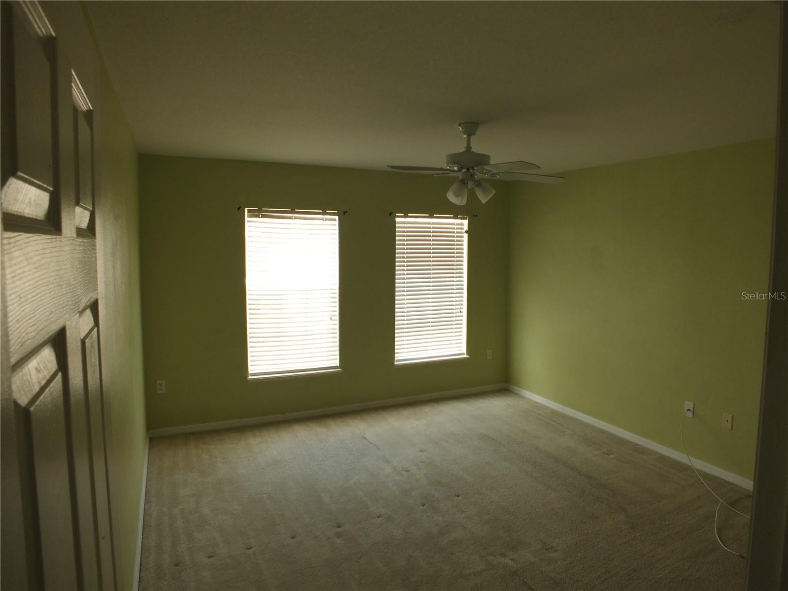 Image 6 of 9 For 5895 Royal Hills Circle
