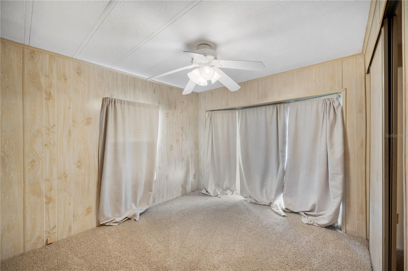 Image 14 of 35 For 6027 Grand Oaks Drive Se