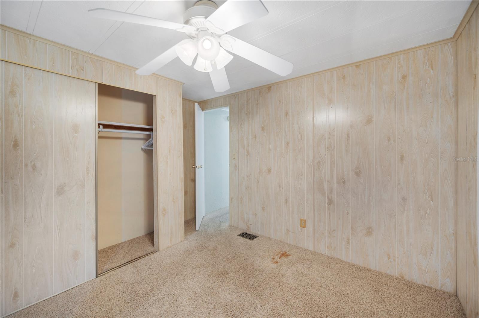 Image 15 of 35 For 6027 Grand Oaks Drive Se