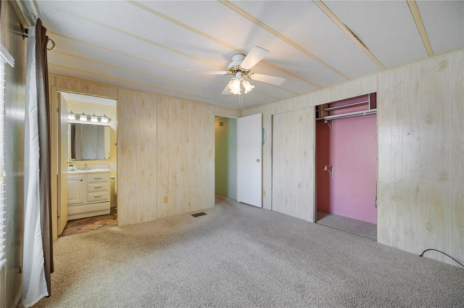 Image 17 of 35 For 6027 Grand Oaks Drive Se