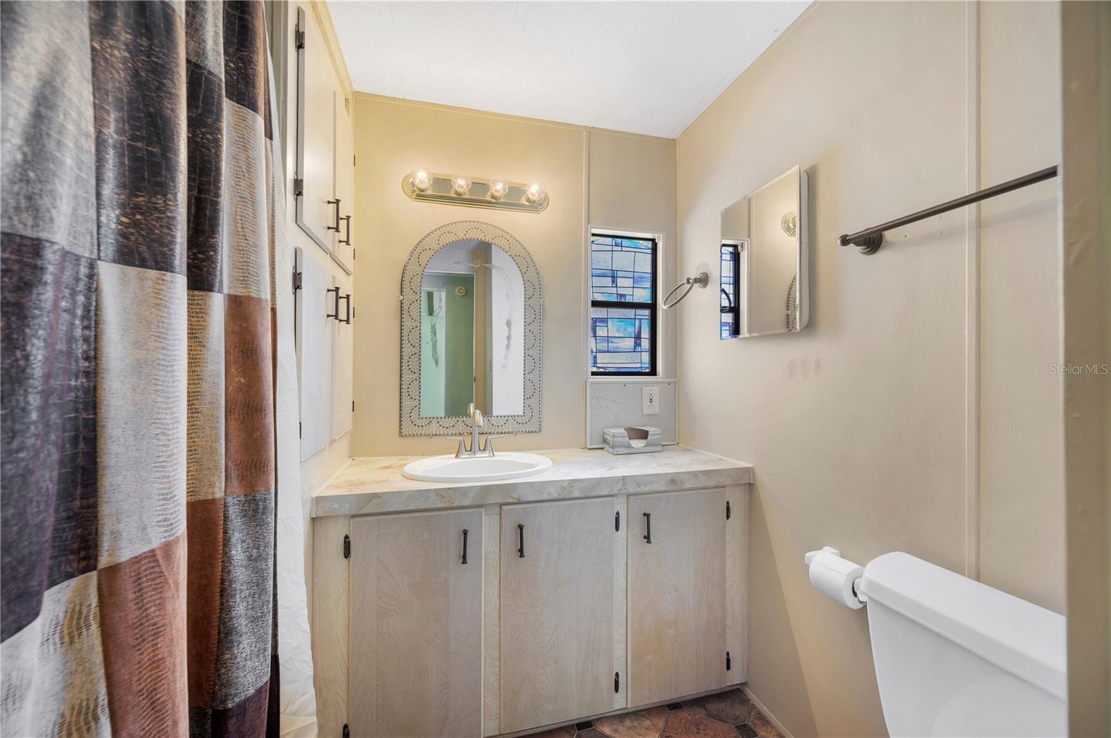 Image 19 of 35 For 6027 Grand Oaks Drive Se