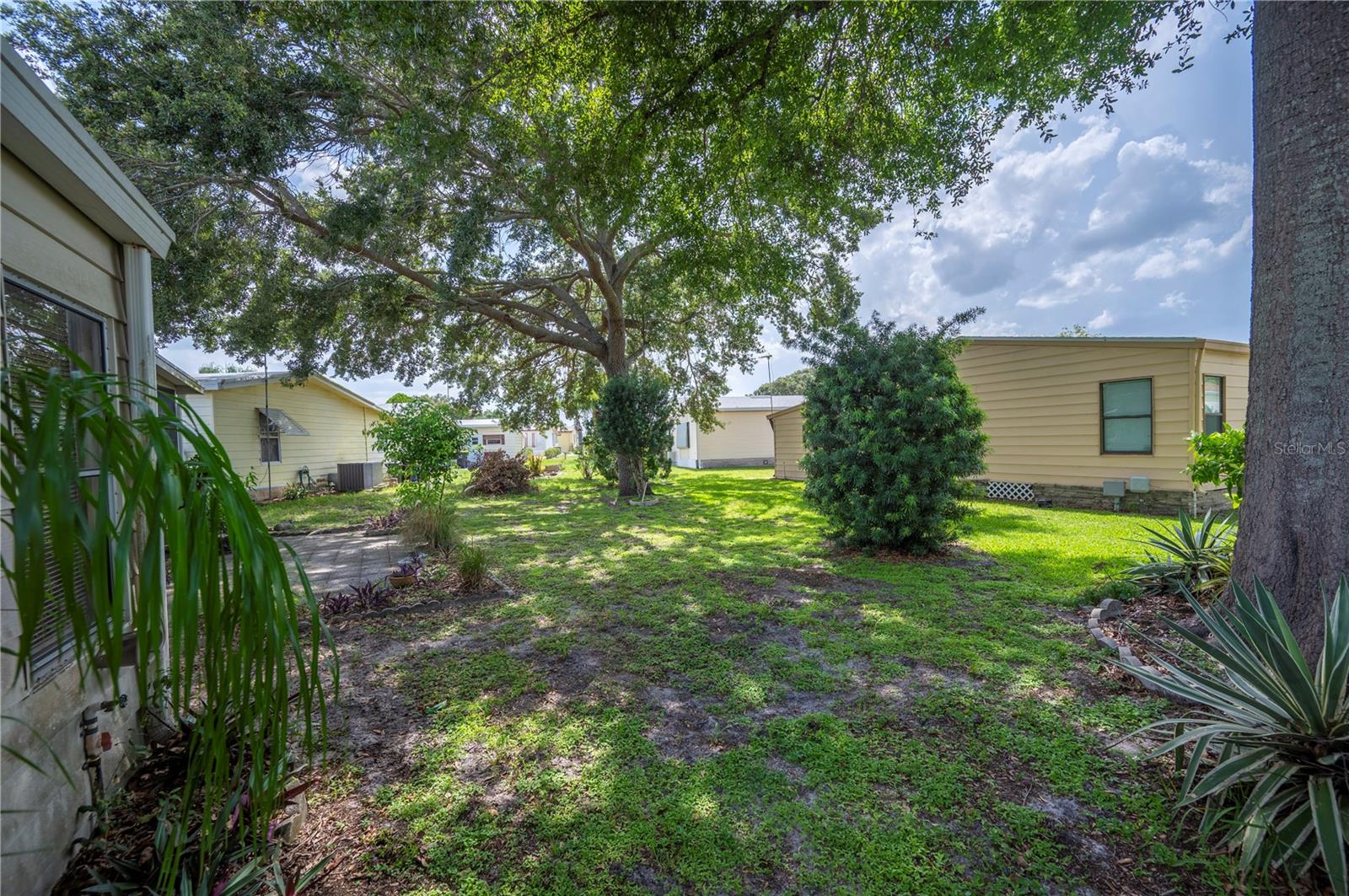 Image 31 of 35 For 6027 Grand Oaks Drive Se