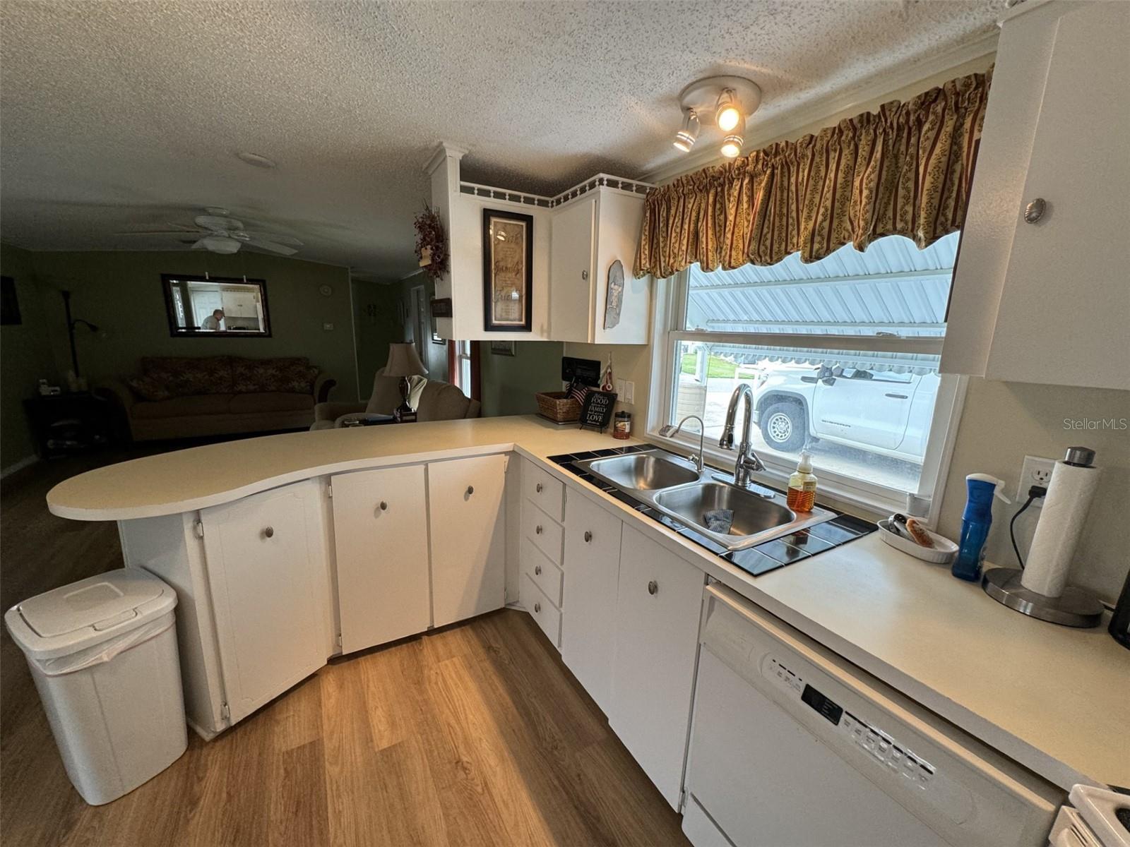 Image 34 of 48 For 245 Cherrywood Drive