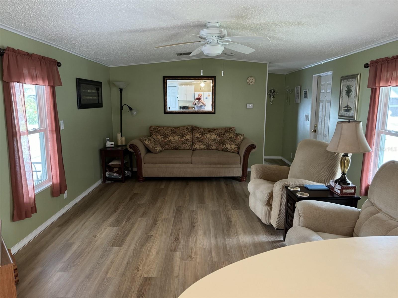 Image 36 of 48 For 245 Cherrywood Drive