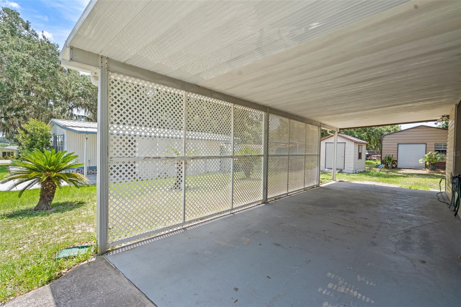 Image 47 of 63 For 5529 Golden Gate Boulevard