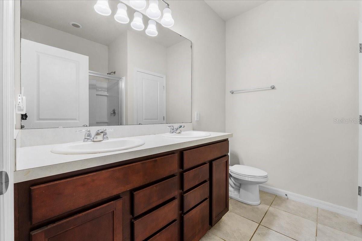 Image 18 of 35 For 8720 Micmac Court