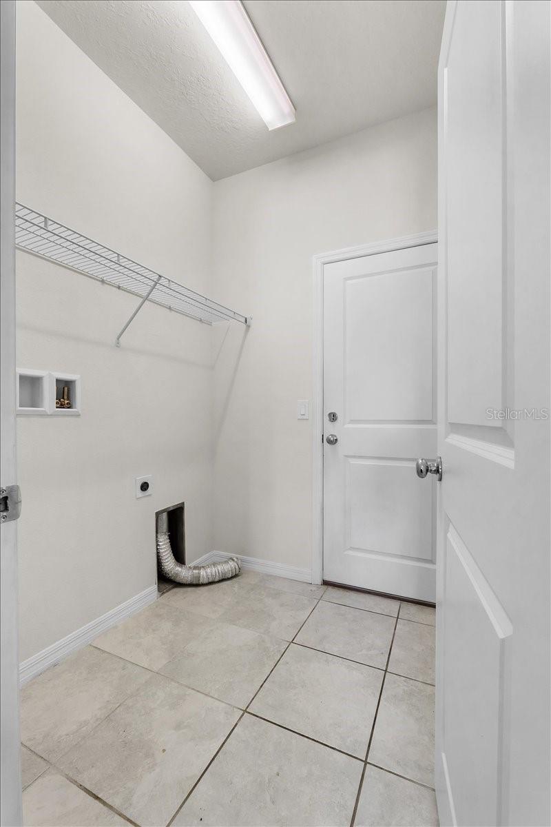 Image 26 of 35 For 8720 Micmac Court