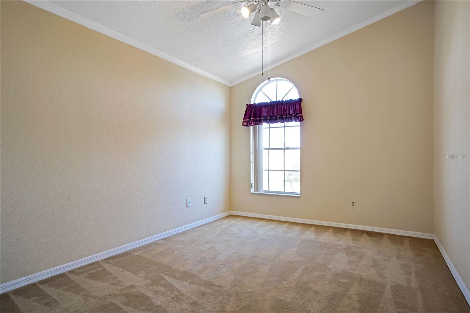 Image 33 of 38 For 458 Lytton Circle