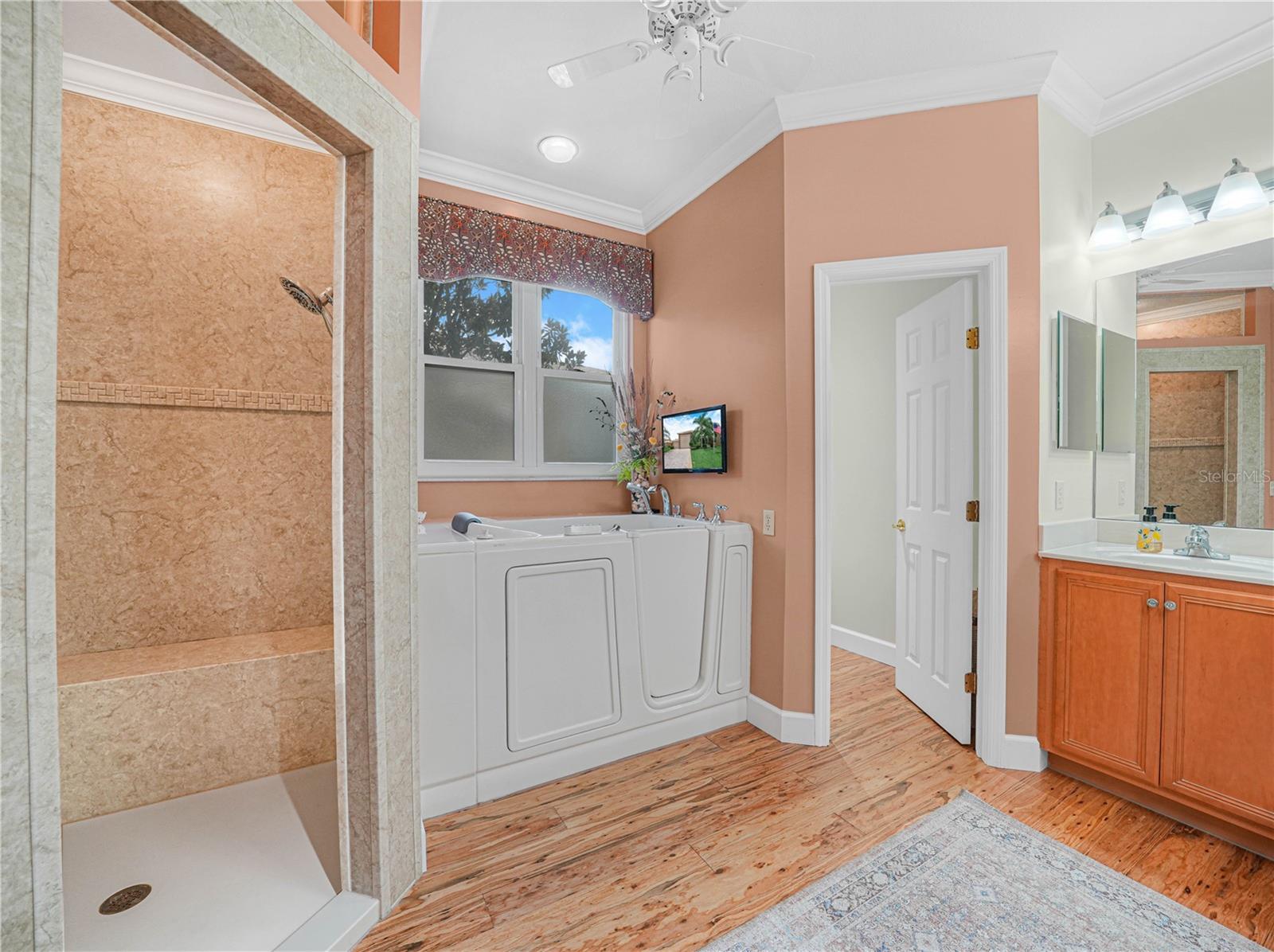 Image 17 of 71 For 4105 Limerick Drive
