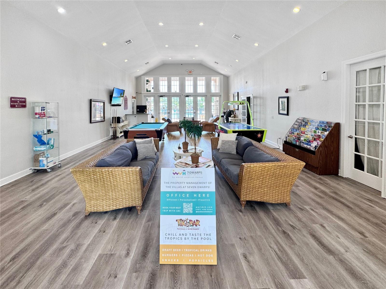 Image 26 of 32 For 4562 Yellowgold Road E 104