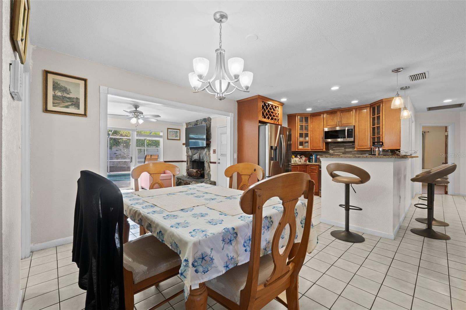 Image 38 of 52 For 2800 Sunset Drive Nw