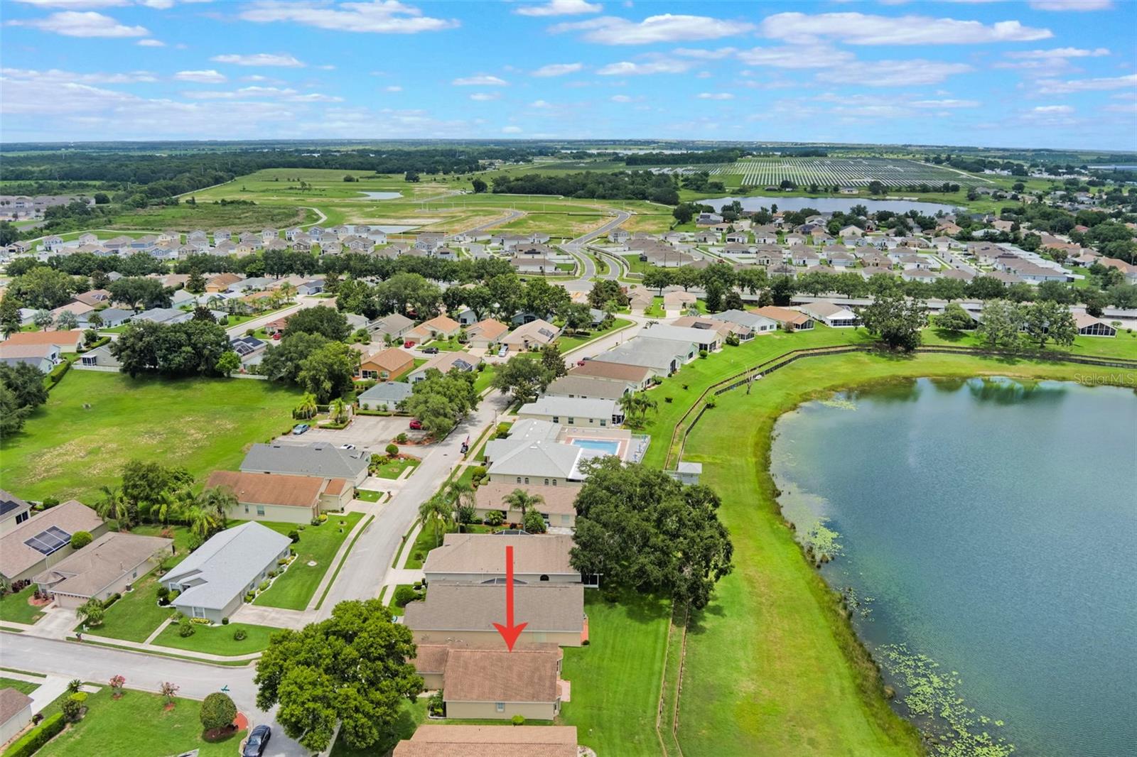 Image 30 of 39 For 464 Lake Suzanne Drive