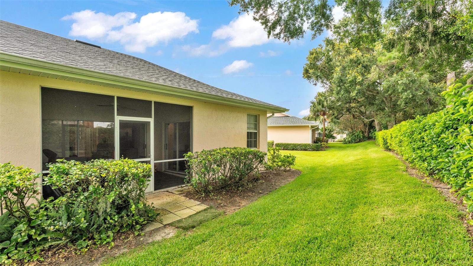 Image 41 of 46 For 13 Enclave Drive
