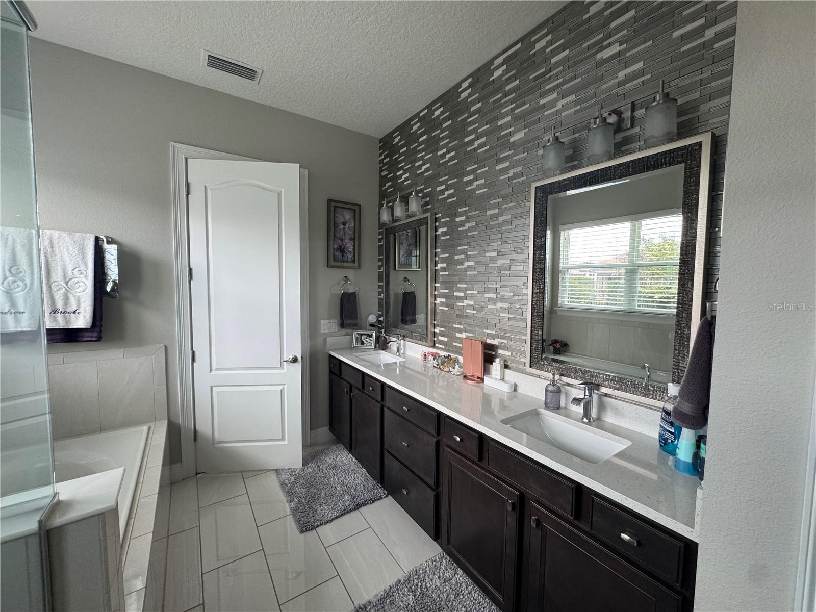 Image 30 of 88 For 25863 Crossings Bluff Lane