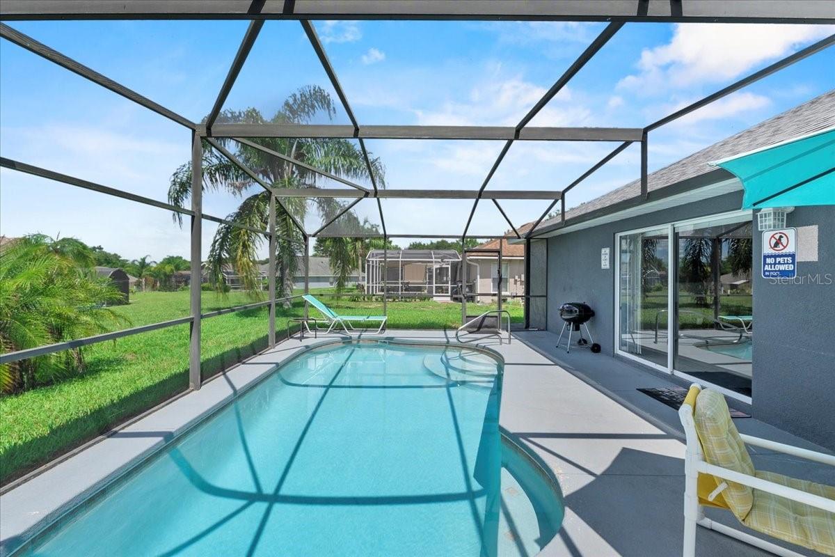 Image 28 of 41 For 419 Wellesly Drive