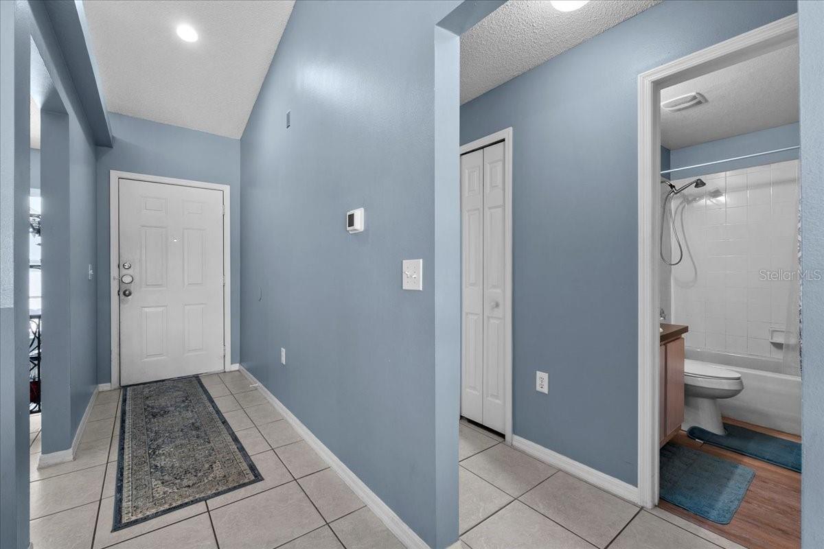 Image 3 of 41 For 419 Wellesly Drive