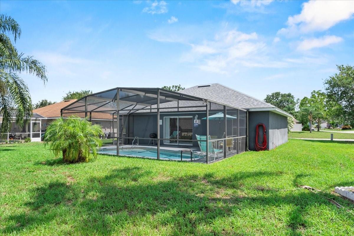 Image 31 of 41 For 419 Wellesly Drive