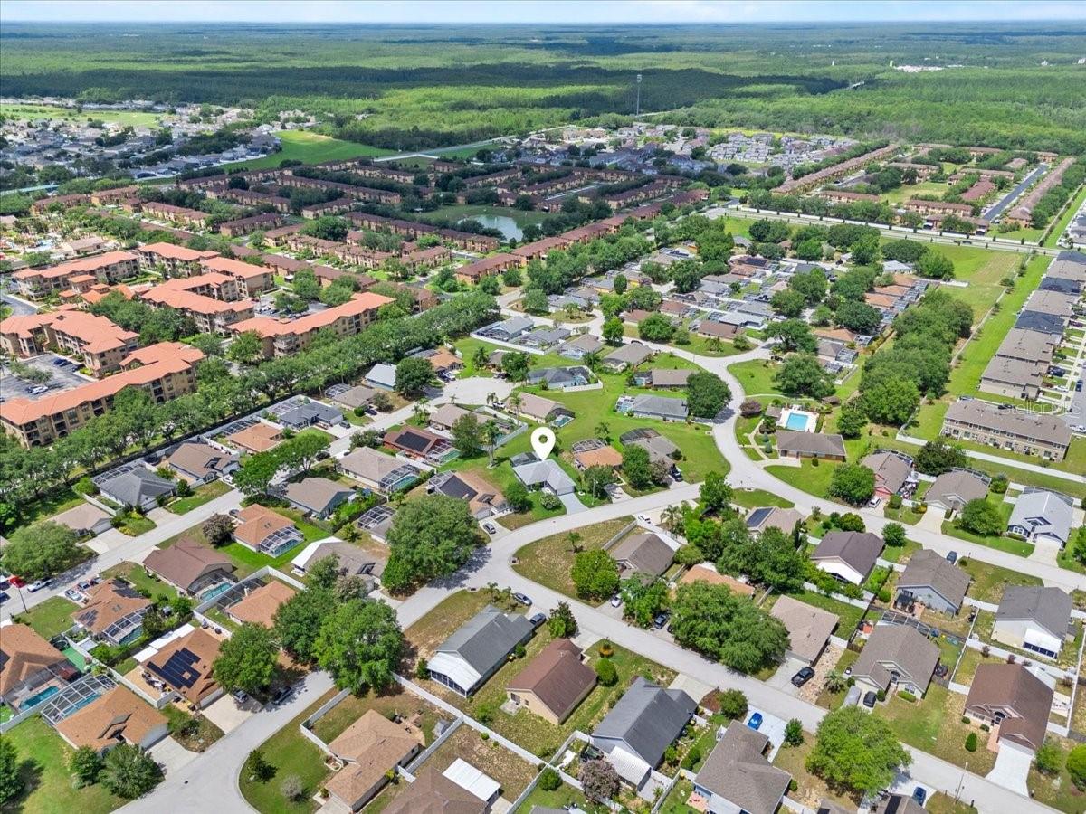 Image 40 of 41 For 419 Wellesly Drive