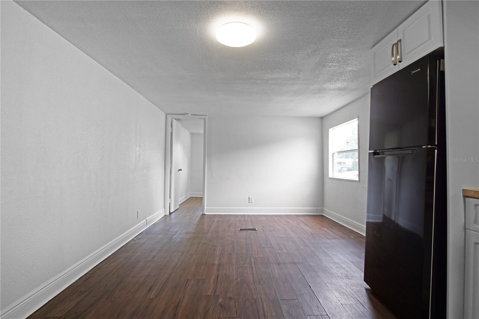 Image 11 of 18 For 26 Forest Drive 30b