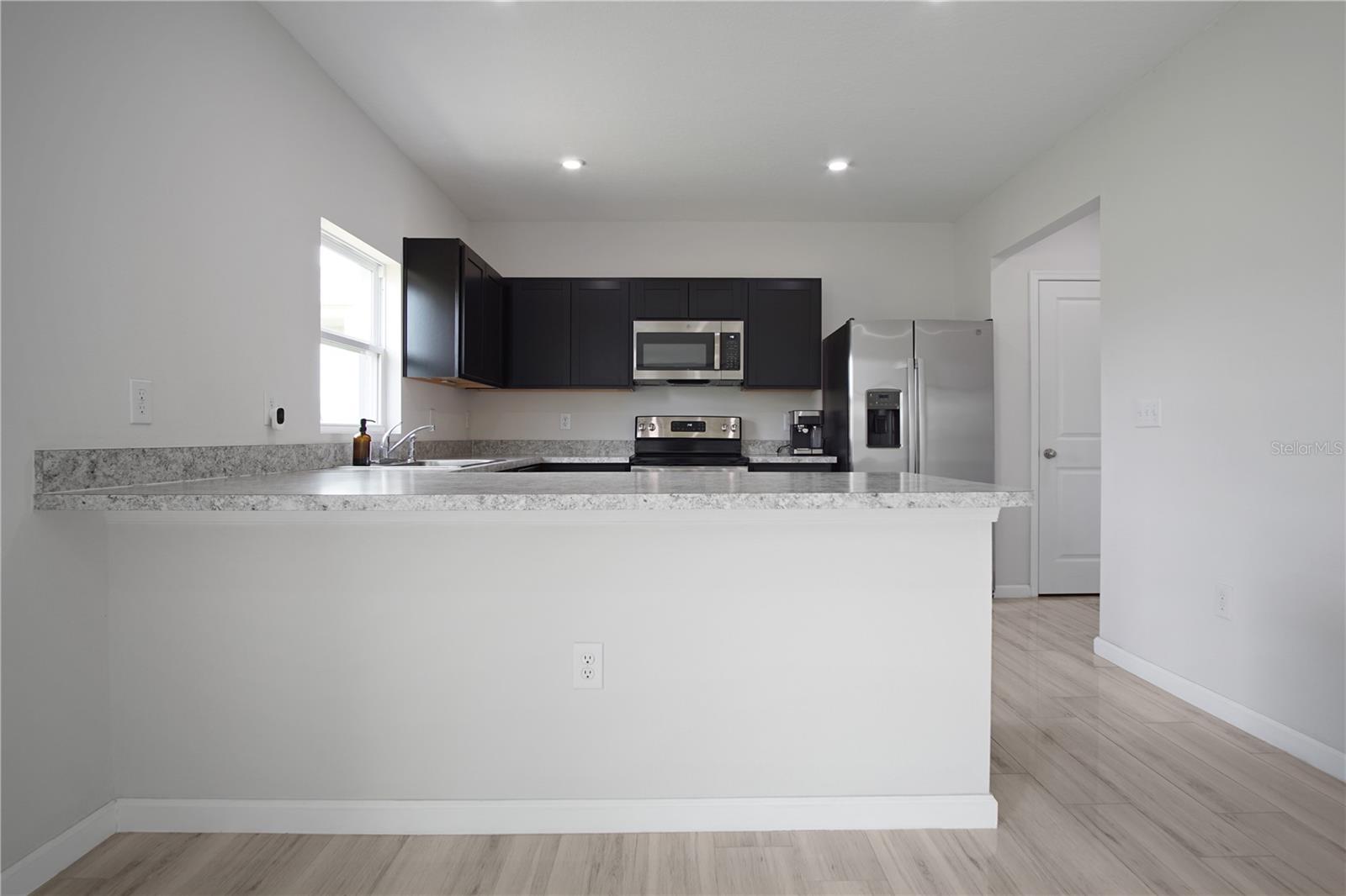 Image 10 of 38 For 137 Piave Street