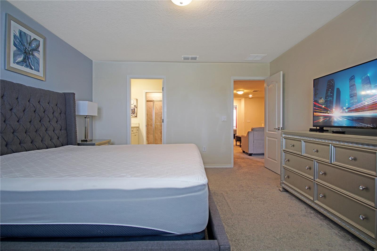 Image 23 of 33 For 7549 Oak Spring Lane