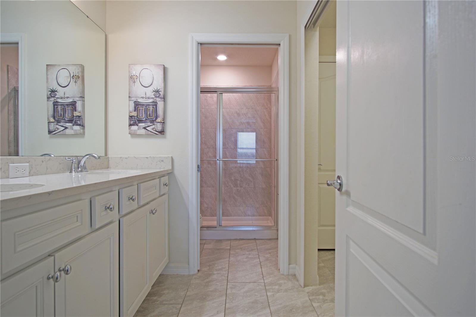 Image 24 of 33 For 7549 Oak Spring Lane