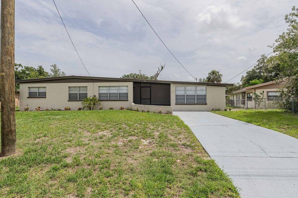 Image 2 of 27 For 455 Manor Drive