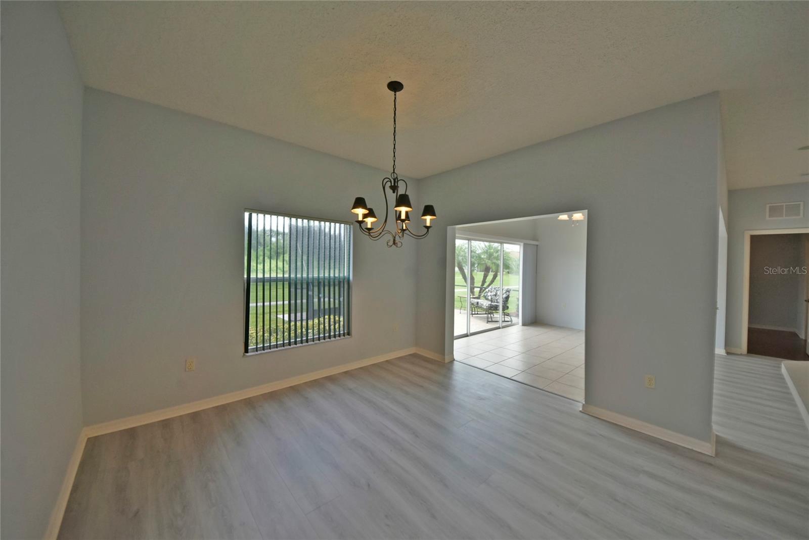 Image 14 of 41 For 4302 Berwick Drive