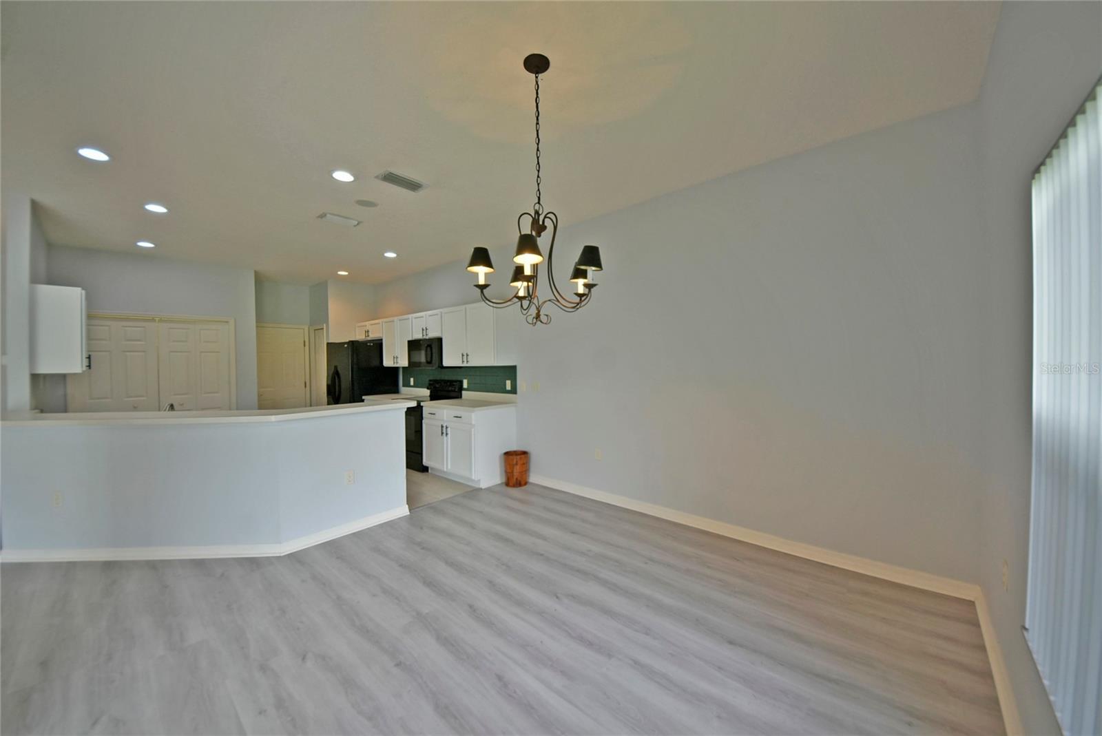 Image 16 of 41 For 4302 Berwick Drive