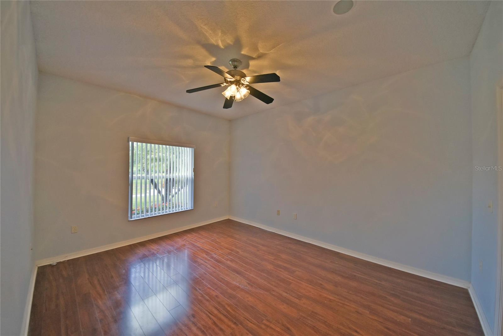 Image 22 of 41 For 4302 Berwick Drive
