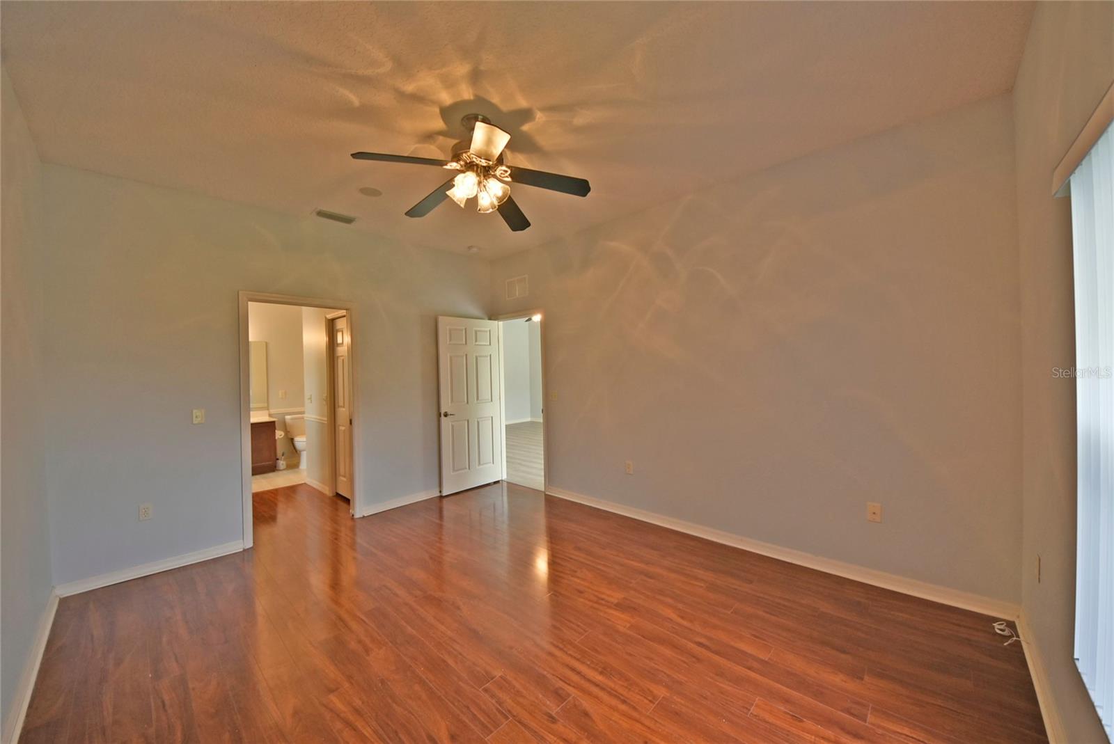 Image 24 of 41 For 4302 Berwick Drive