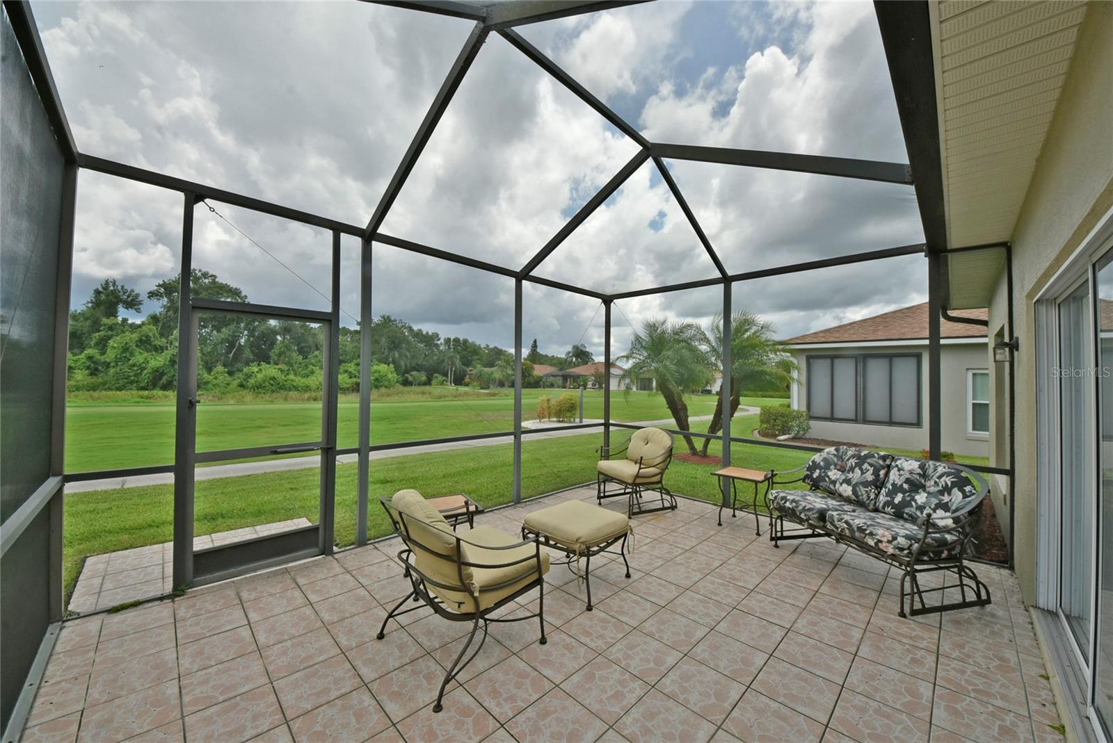 Image 34 of 41 For 4302 Berwick Drive