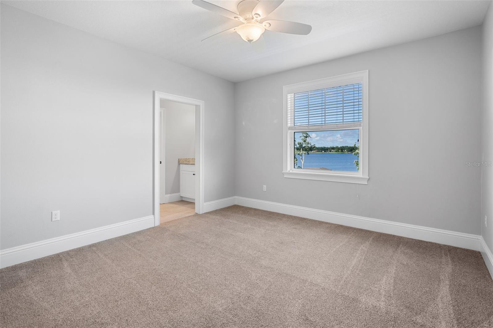 Image 34 of 79 For 1836 Woodpointe Drive