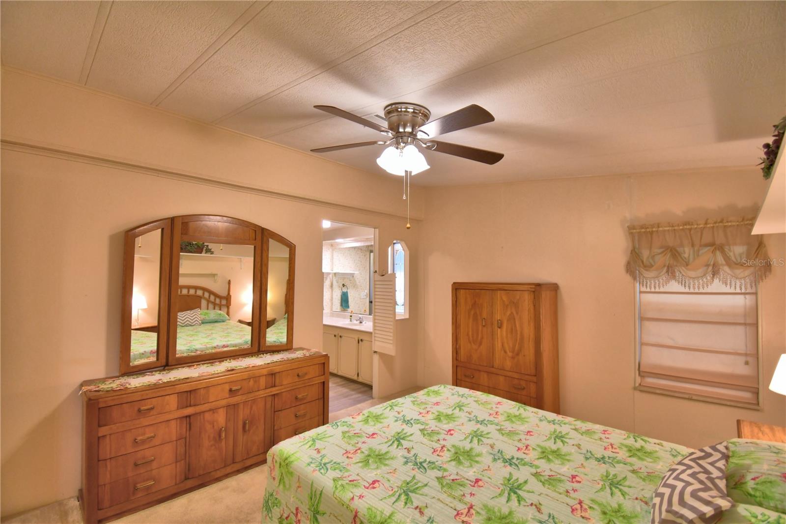 Image 29 of 75 For 4113 Rolling Oaks Drive