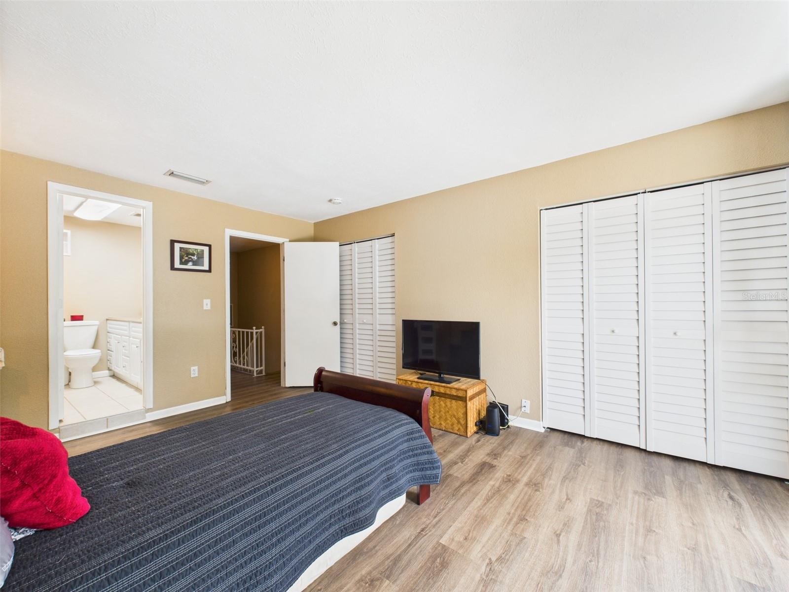 Image 25 of 59 For 1718 Azalea Court B