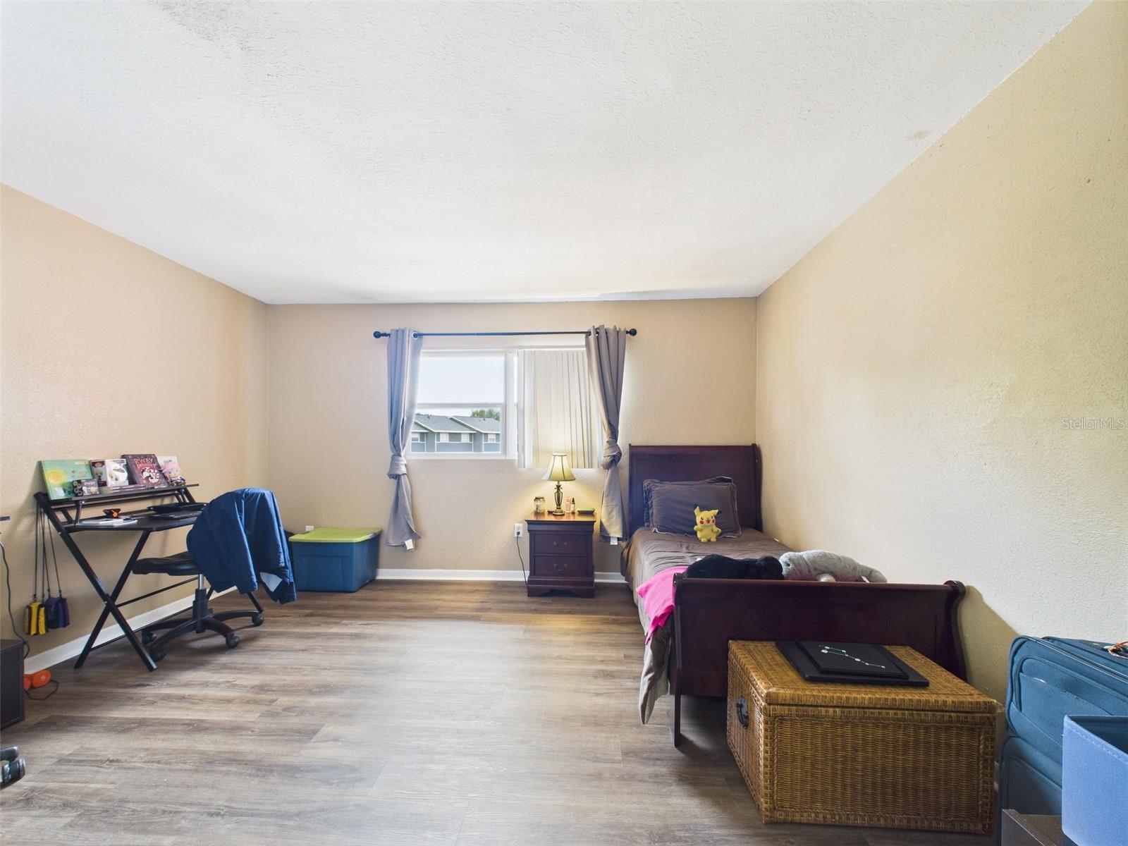 Image 36 of 59 For 1718 Azalea Court B