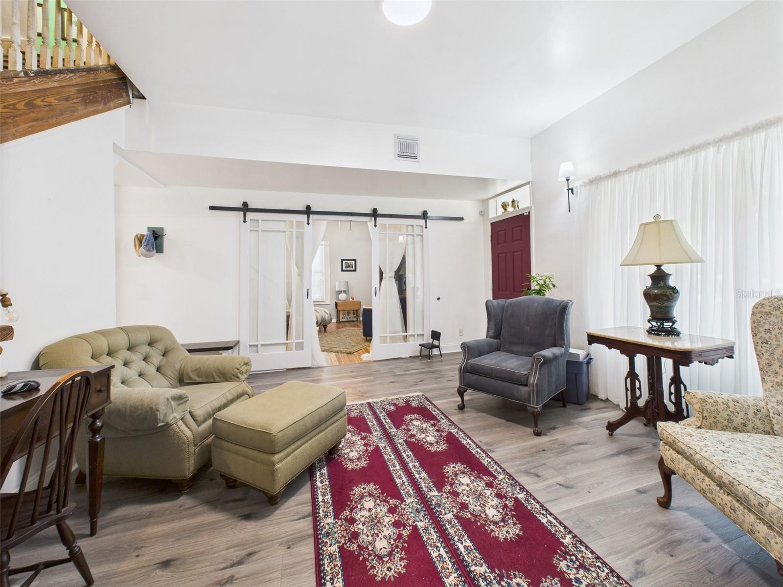 Image 12 of 95 For 2418 1st Street
