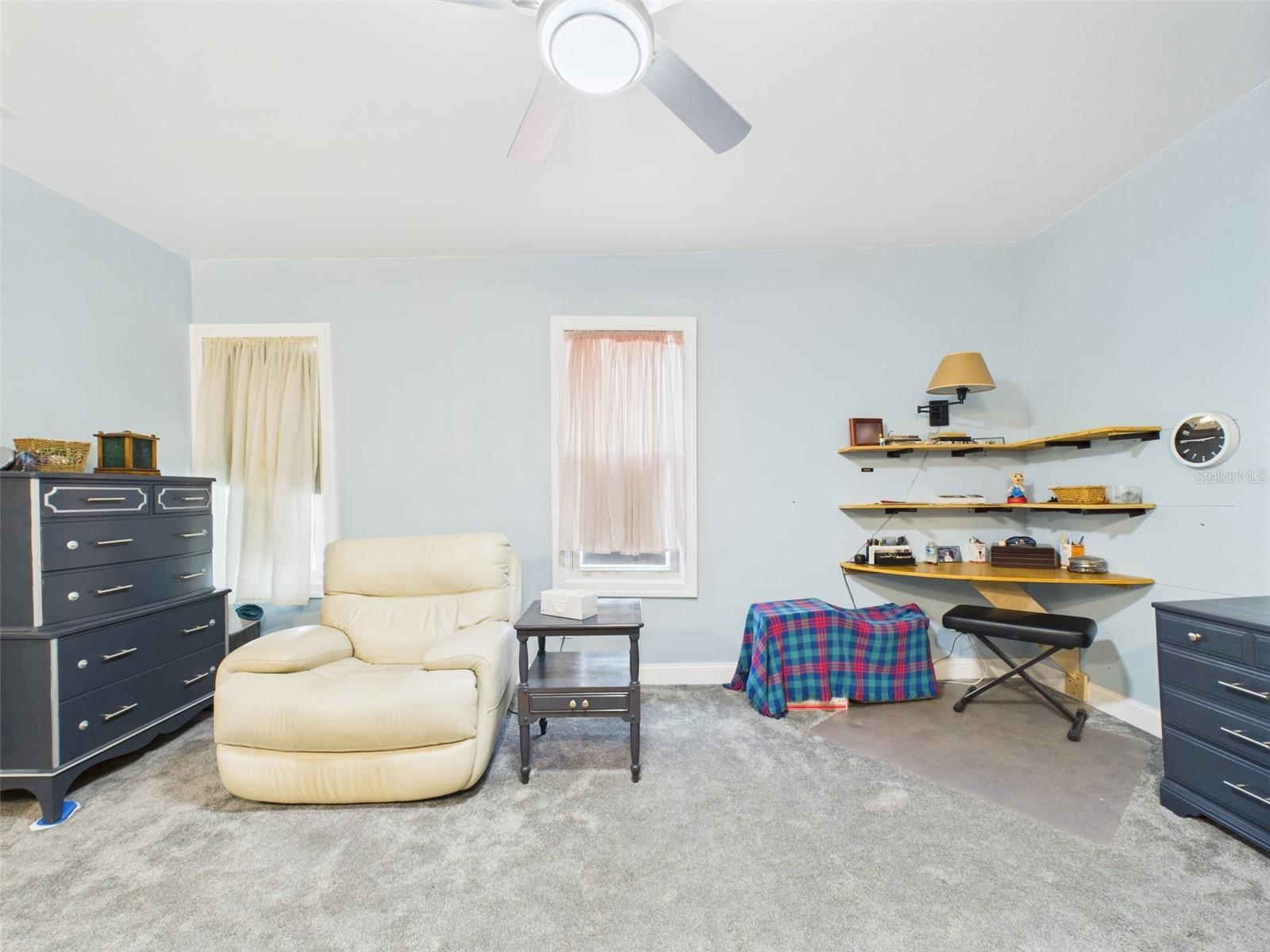 Image 29 of 95 For 2418 1st Street