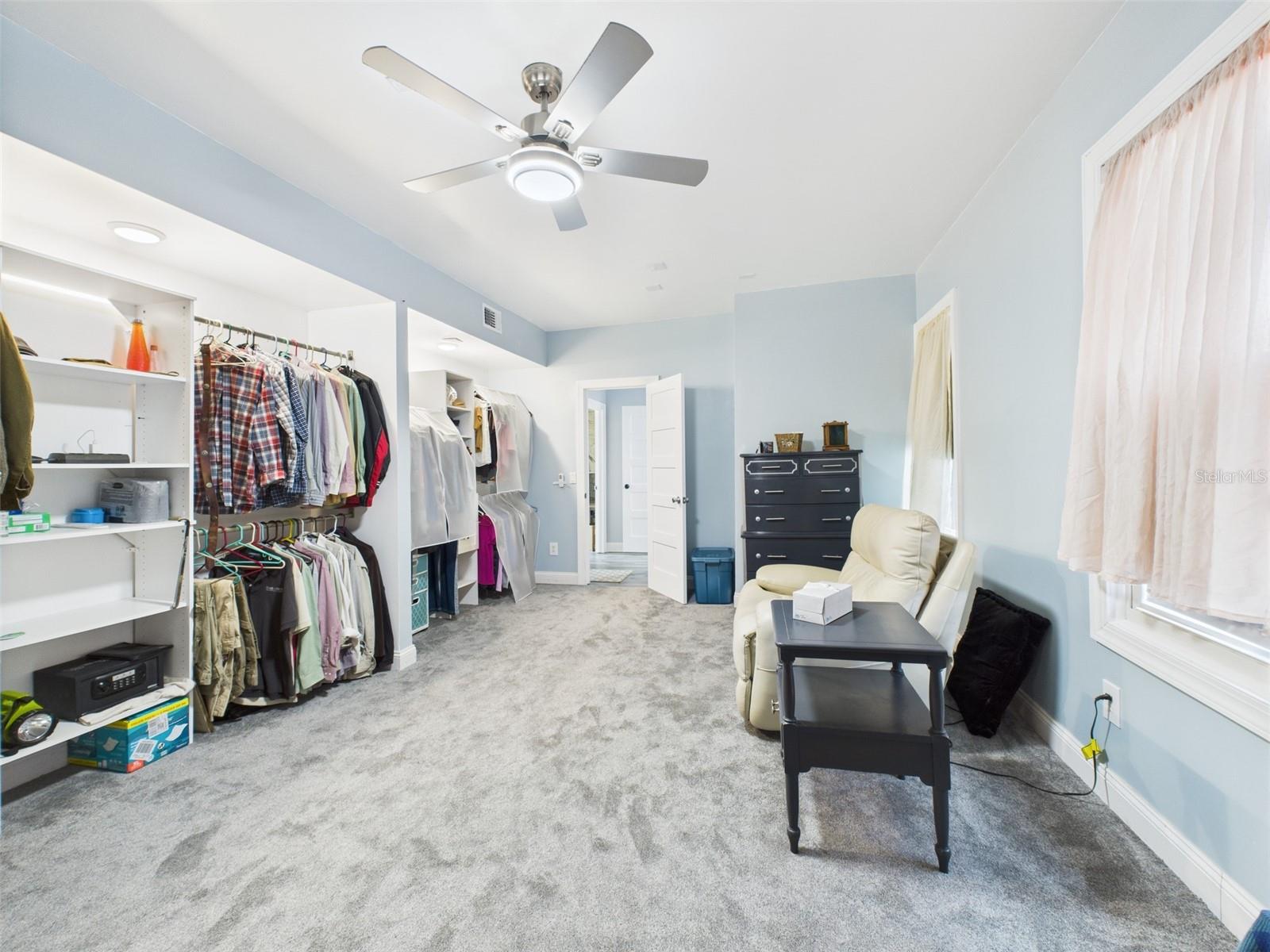 Image 31 of 95 For 2418 1st Street