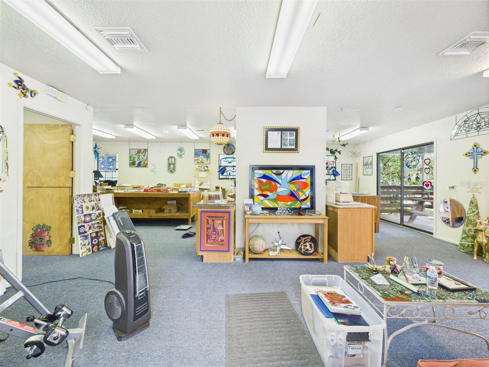 Image 38 of 95 For 2418 1st Street