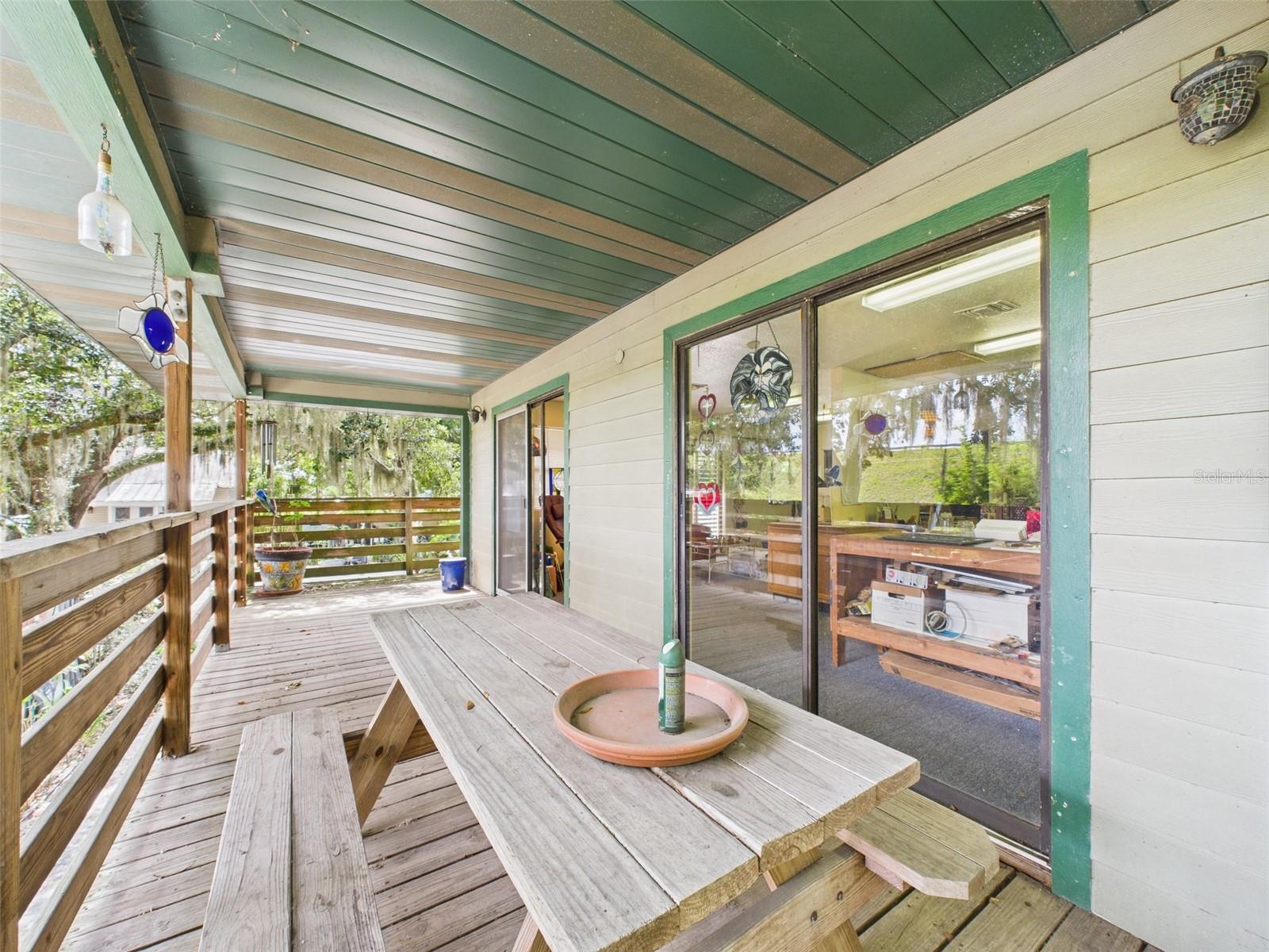 Image 4 of 95 For 2418 1st Street