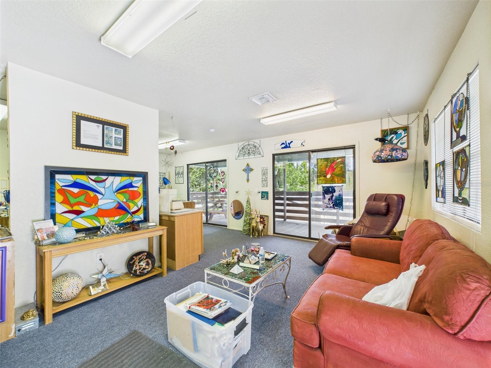 Image 40 of 95 For 2418 1st Street