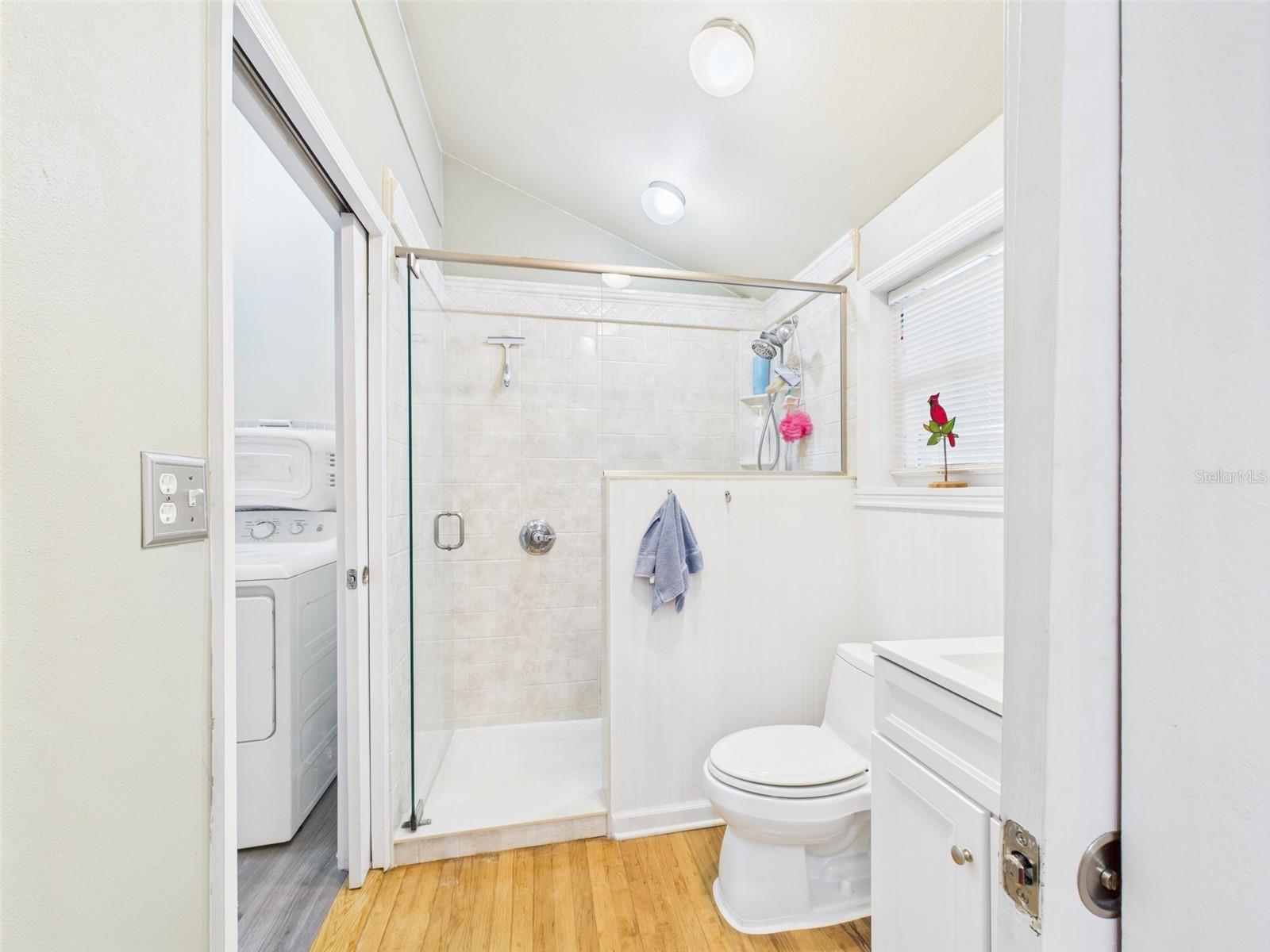 Image 54 of 95 For 2418 1st Street