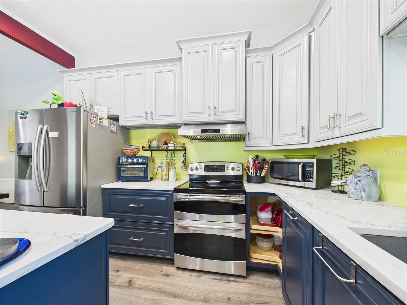 Image 68 of 95 For 2418 1st Street