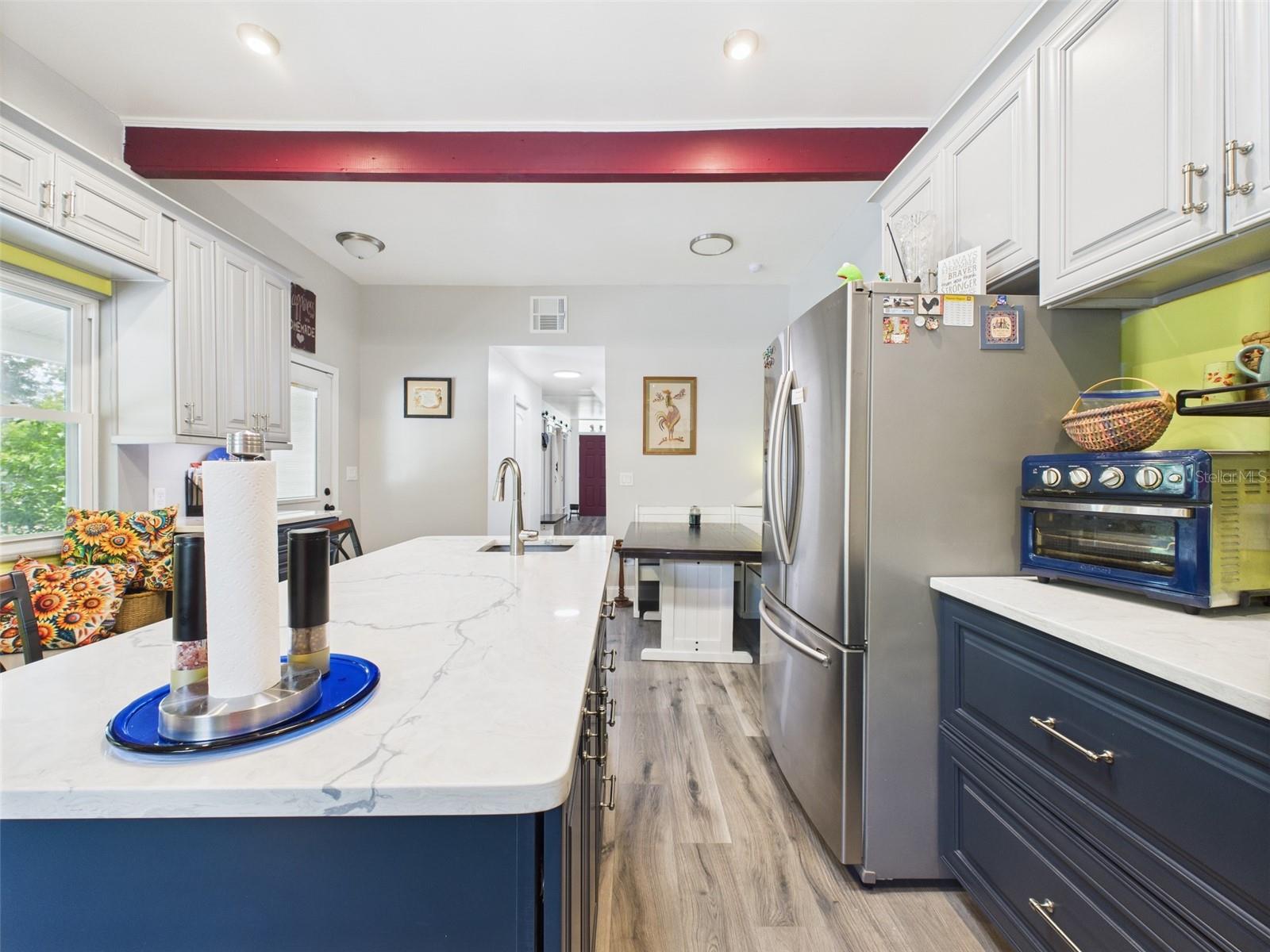 Image 73 of 95 For 2418 1st Street